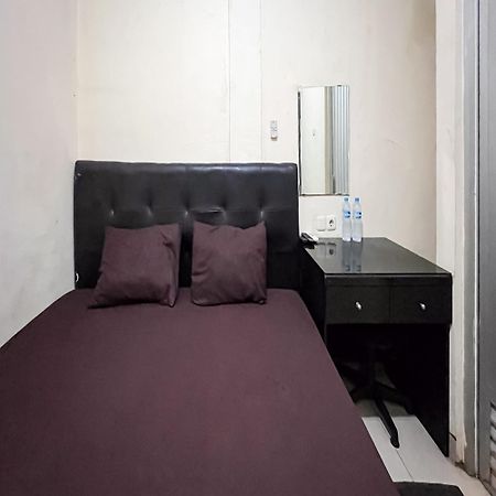 Arcadia Rooms Redpartner Джакарта Екстер'єр фото