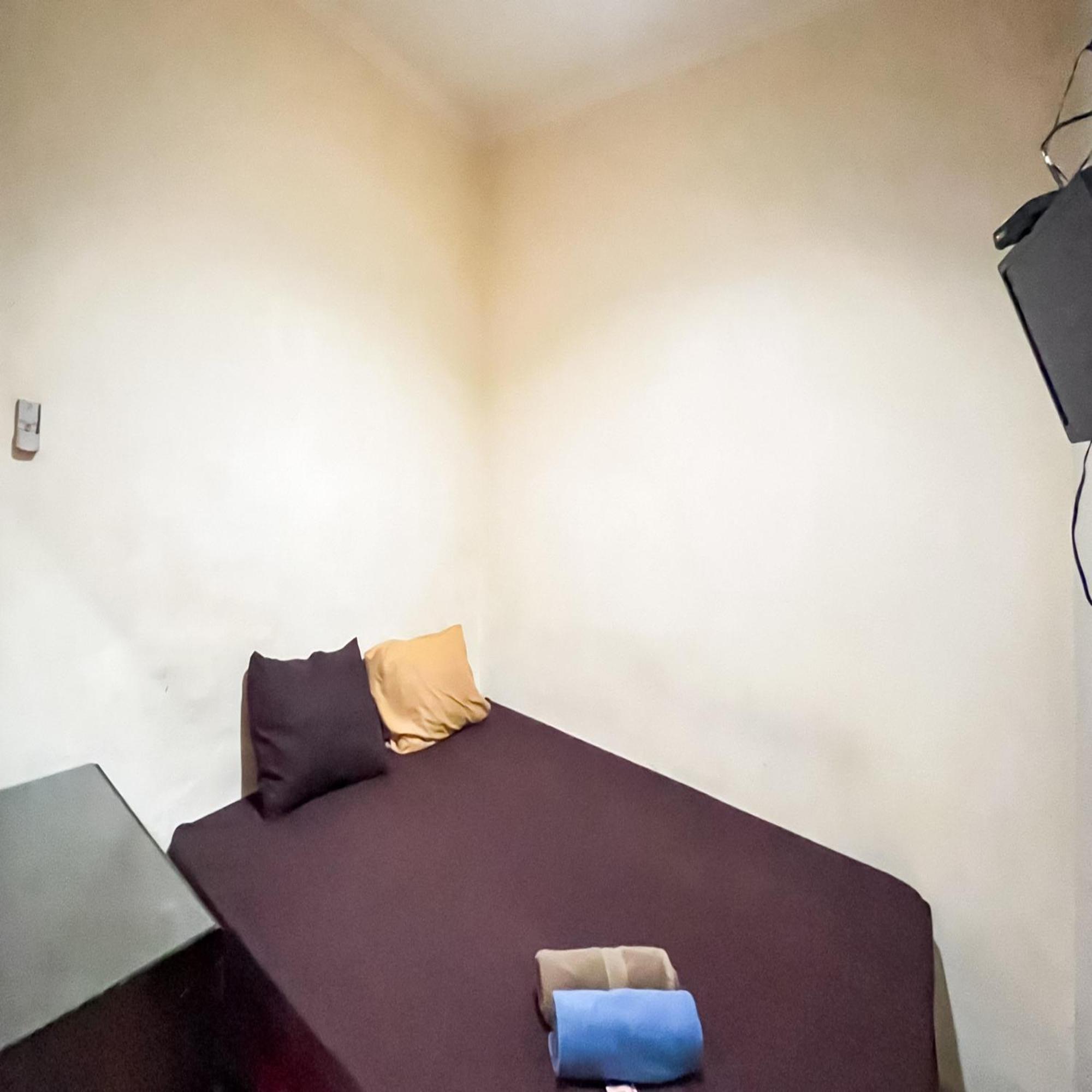 Arcadia Rooms Redpartner Джакарта Екстер'єр фото